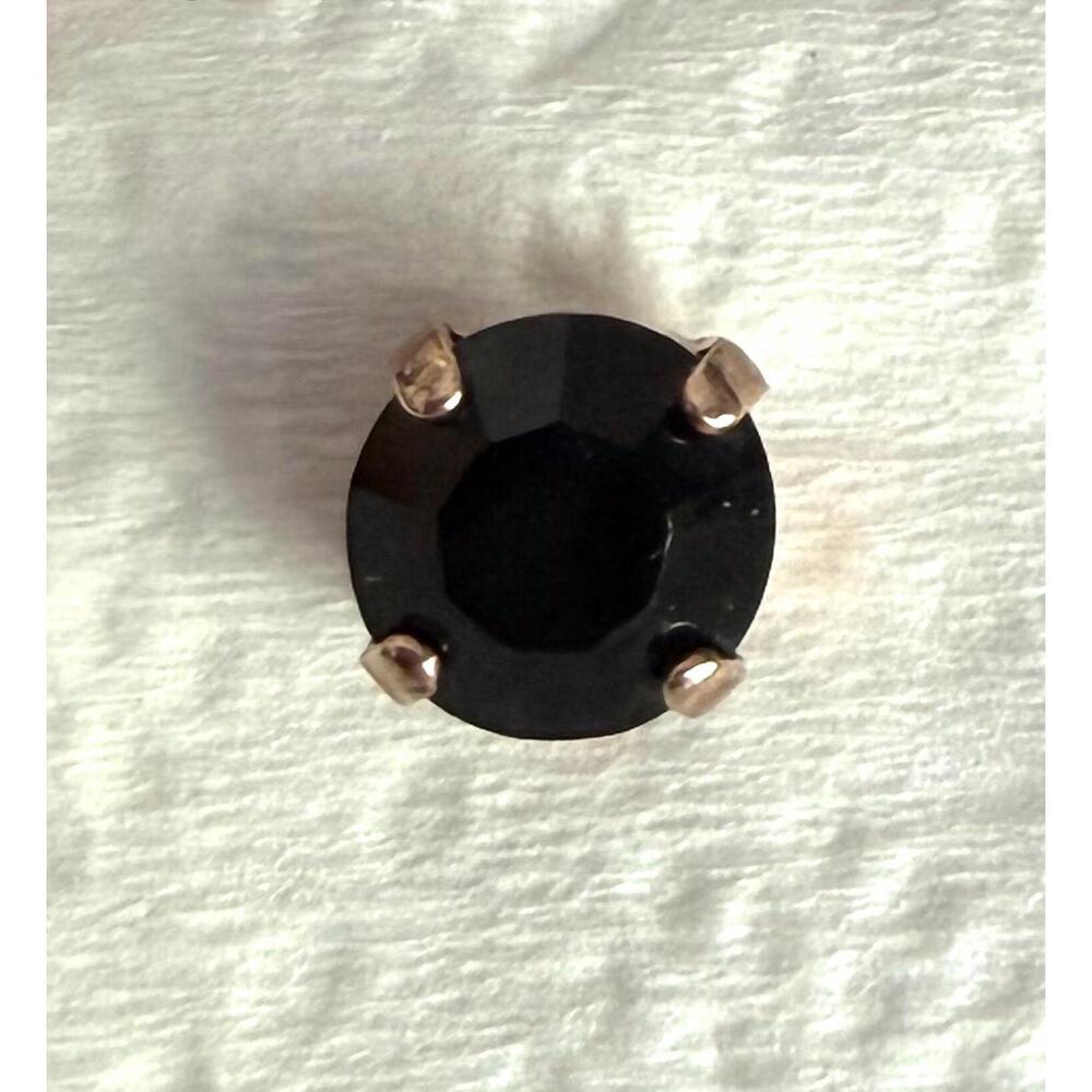 NEW MARIANA women's studs earrings in black